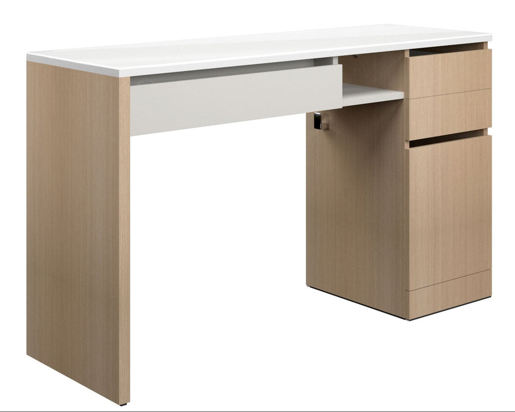 Aksa Beach Club Manicure Table